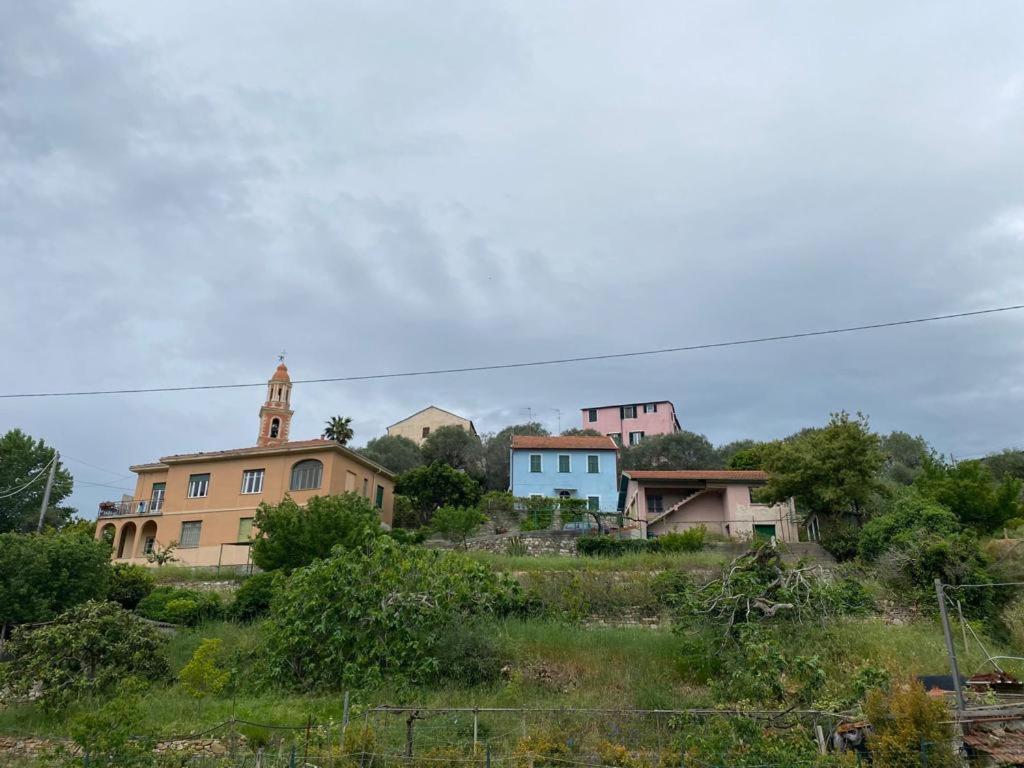 Casa Elvira Villa Imperia Eksteriør billede