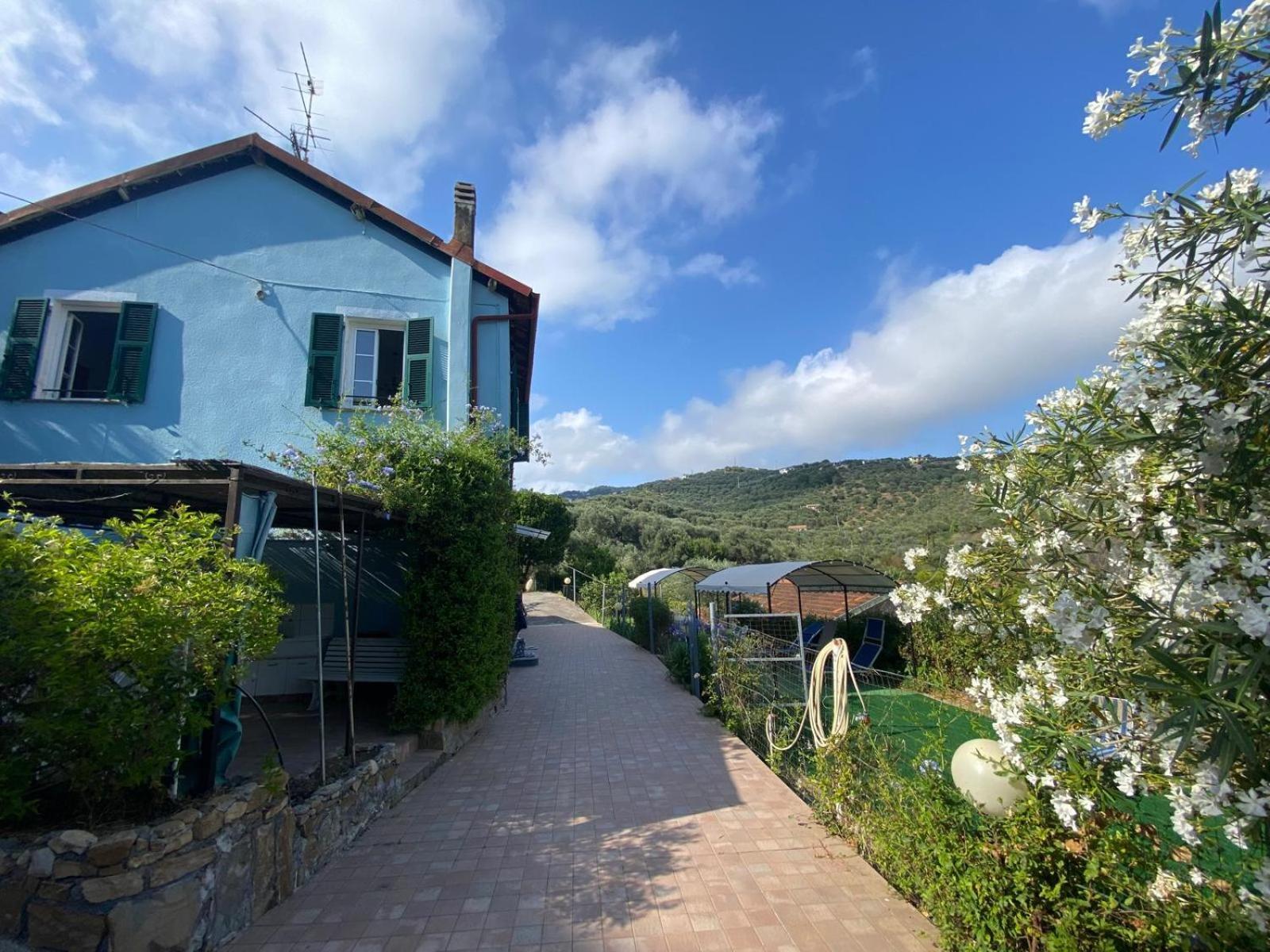 Casa Elvira Villa Imperia Eksteriør billede